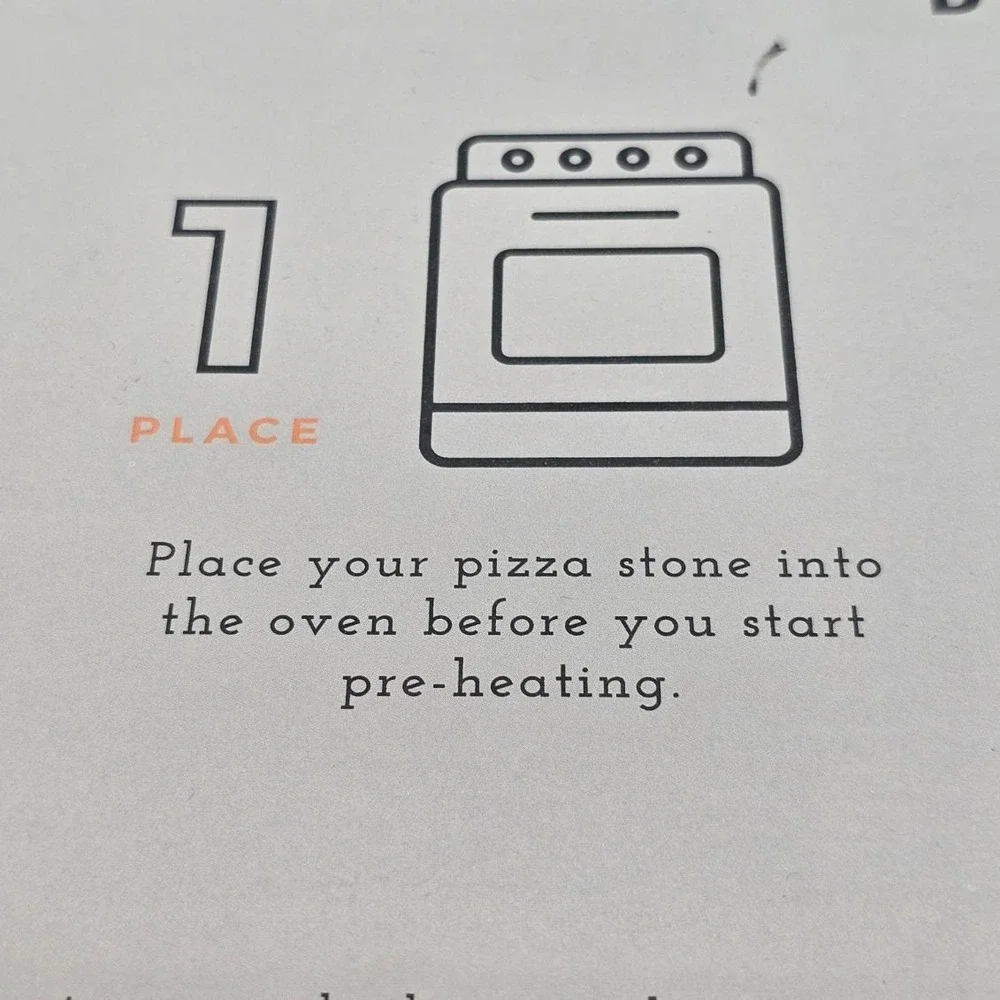 Heritage Pizza Stone 15 in Black In Sealed Box Ceramic Baking Stone with Cutter